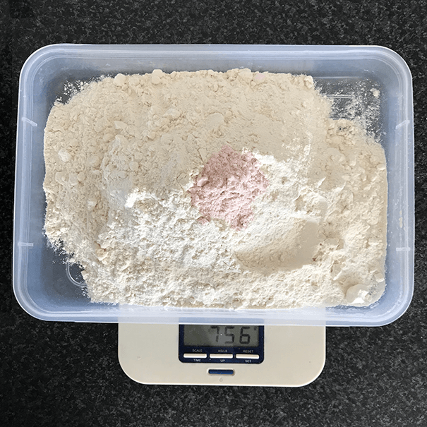 Flour and Salt (totalling 756g)